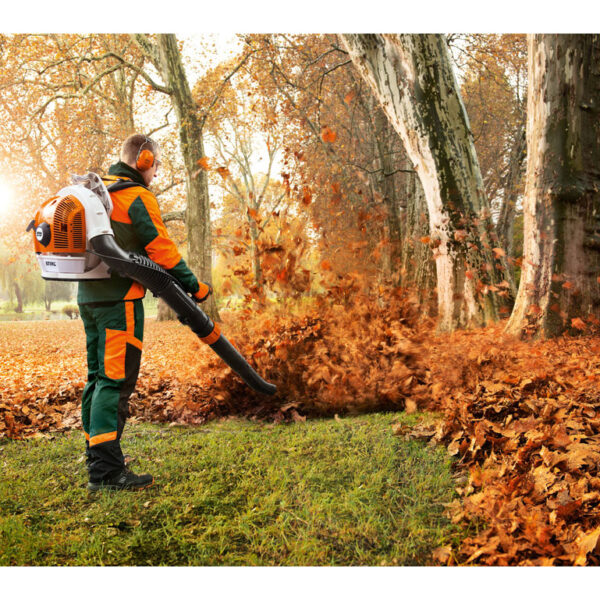 stihl-br700-duvac-1