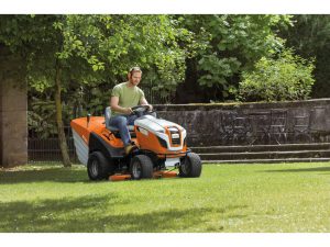 stihl-rt6127-zl-traktorska-kosacica-5